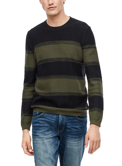 Gestreifter Pullover