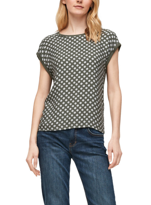 T-shirt with polka dot pattern