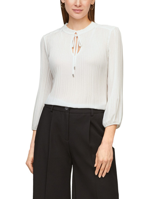 3/4 sleeve pleated blouse...