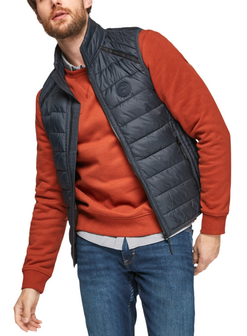 Quilted vest with stand up...