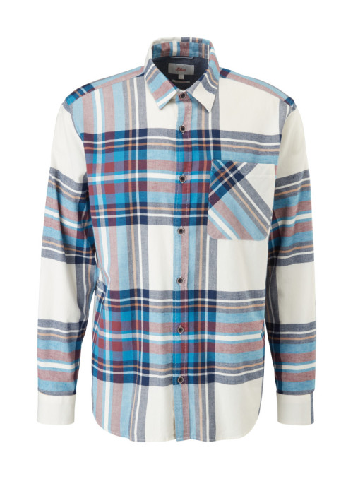 Plaid shirt with chest pocket