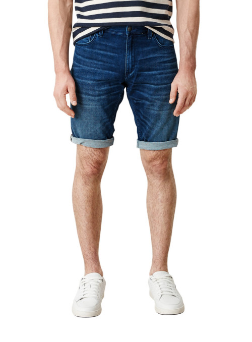 Bermuda jeans with wash