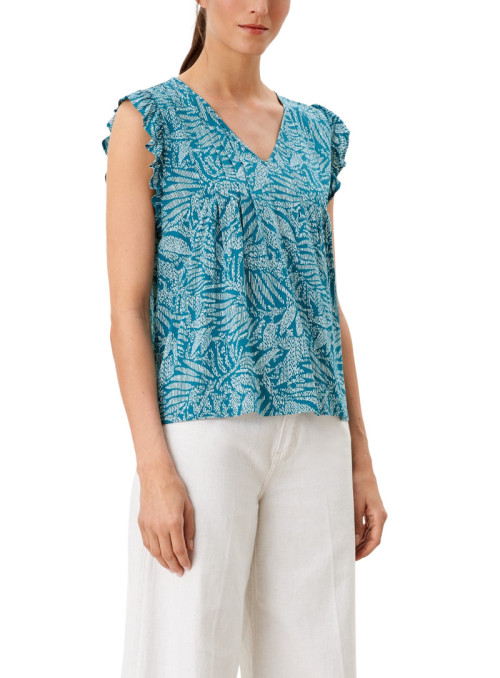 V-neck sleeveless blouse