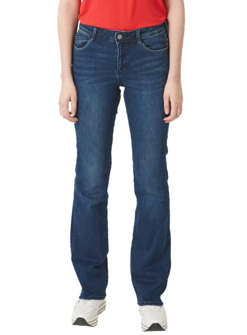 Bootcut leg denim, mid rise