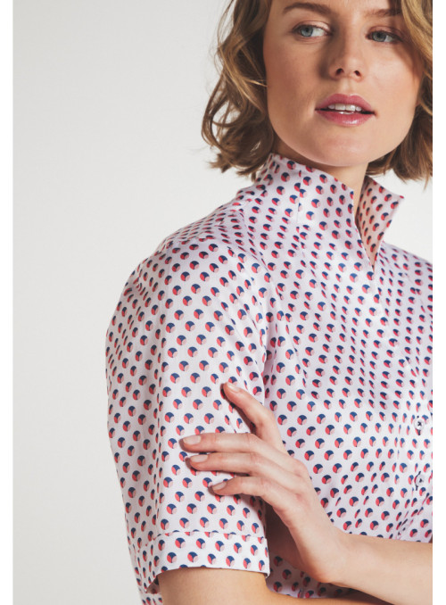 Blouse à manches courtes...