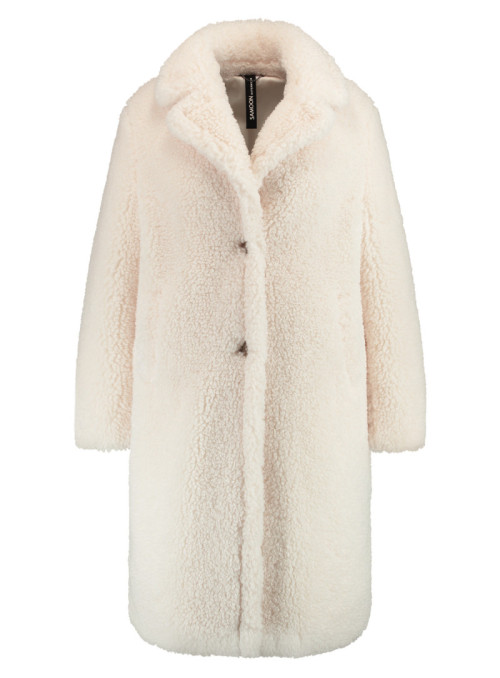 Teddy coat made of woven fur