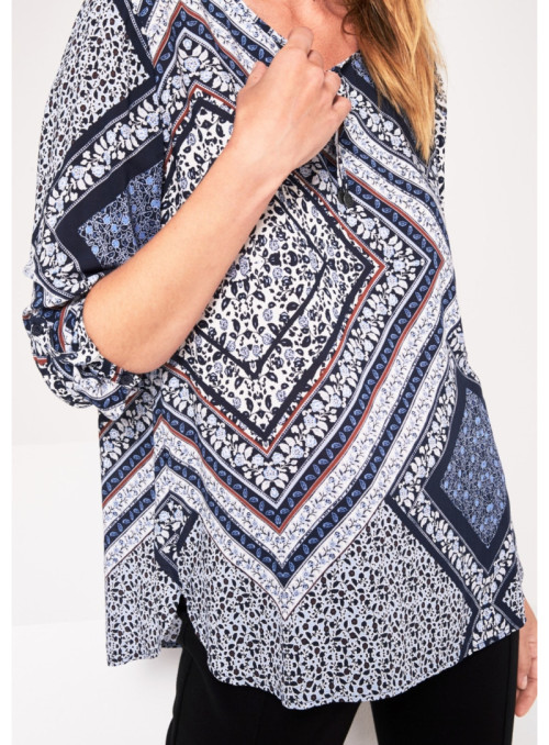 Bluse mit Allover-Print und...