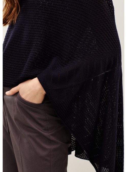 Poncho en tricot épais