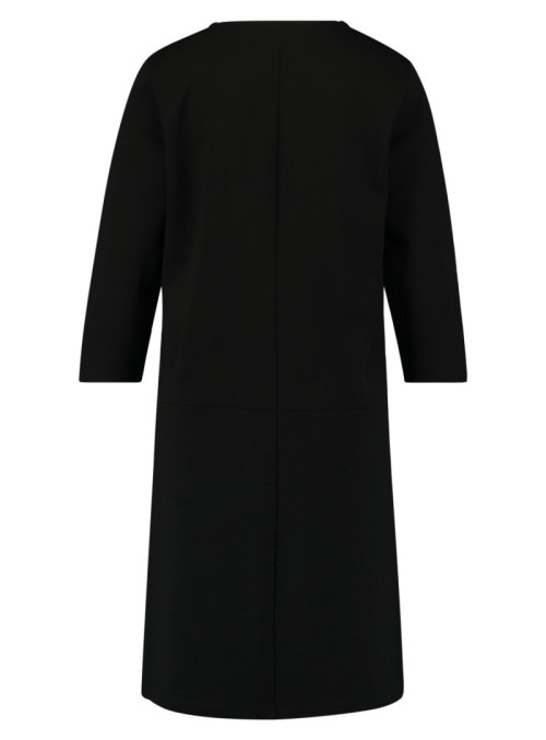 Straight dress with 3/4 sleeve