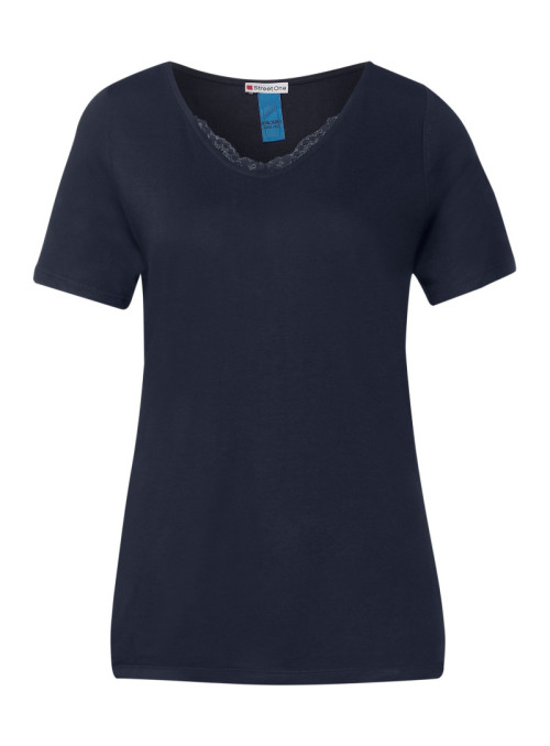 LTD QR v- neck shirt w.lace