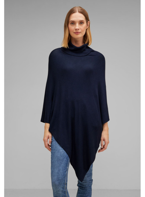 Knit Poncho with Collar