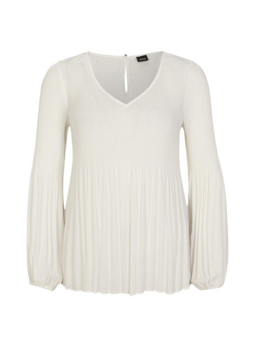 Chiffon blouse with pleats