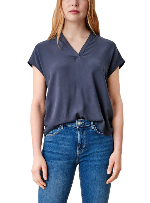 Tunic shirt with V-neck