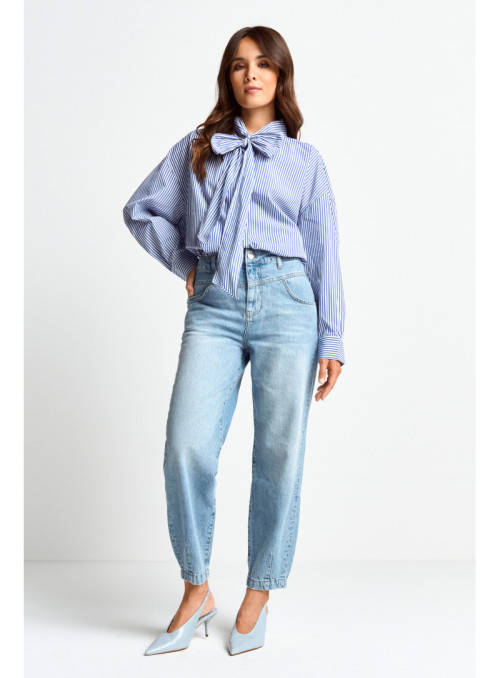 Slouchy authentic blue pant...