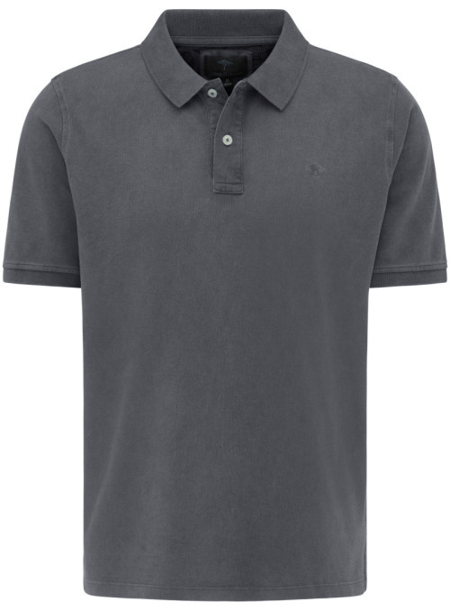 Polo shirt with logo